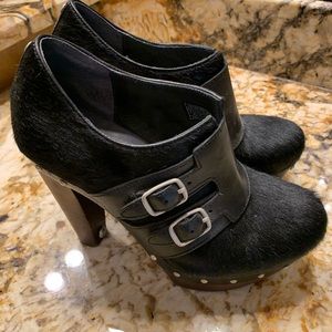 UGG Australia Illana Booties